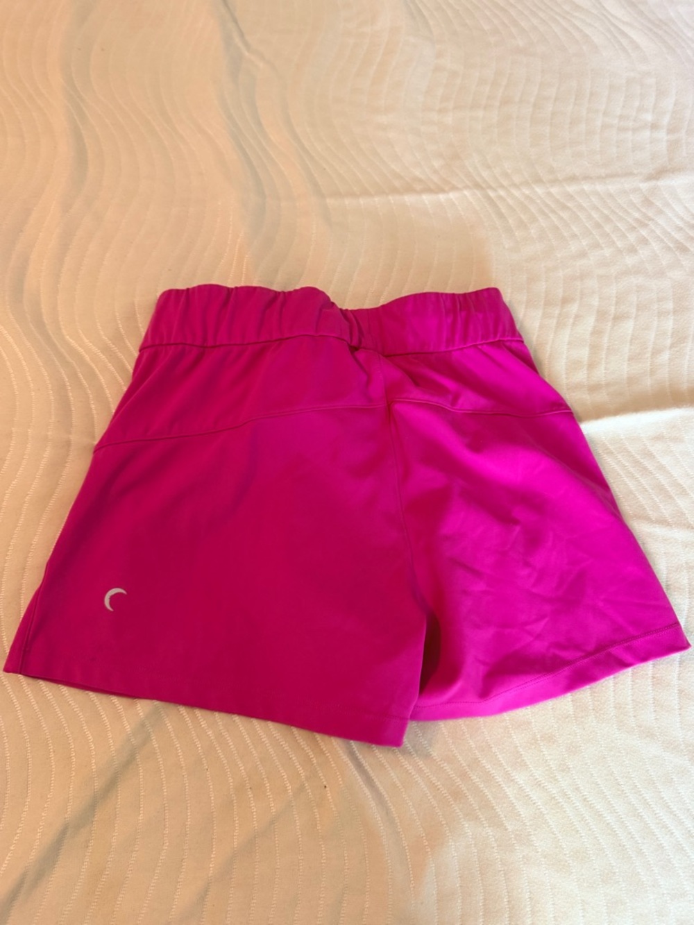 Zyia fuschia club shorts - Picture 3 of 4